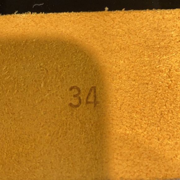 Belt Leather Feather Design Women’s Size 34 Preowned - Picture 4 of 6